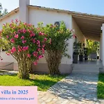 Sunlight With Private Pool By Dadovillas * Sidárion