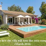 Sunlight With Private Pool By Dadovillas