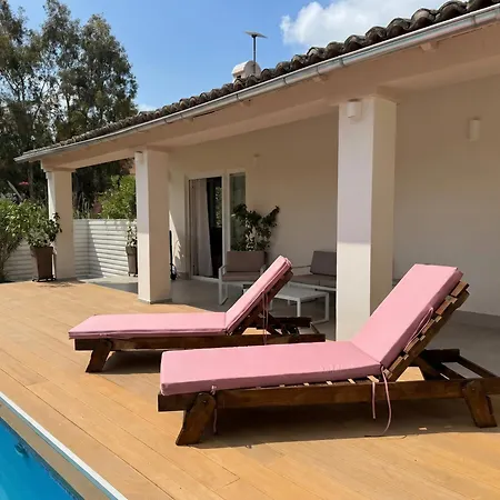 Sunlight With Private Pool By Dadovillas Βίλα *